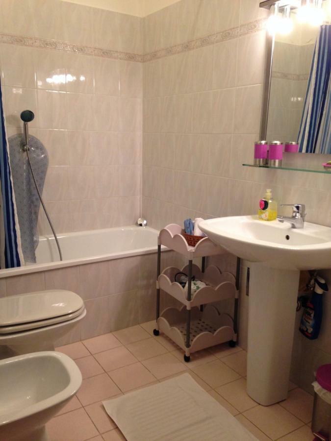 Le Ortensie Di Via Rossetti Bed and Breakfast Trieste Exterior foto